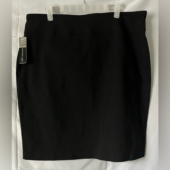 Soho‎ Apparel Skirt Women’s XL Black NWT - Picture 1 of 3